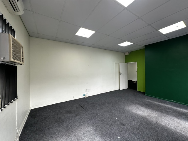 To Let Commercial Property for Rent in Paarden Eiland Western Cape